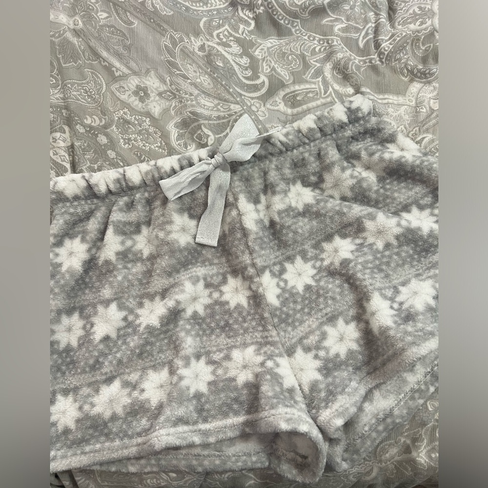 Pajama shorts ❄️